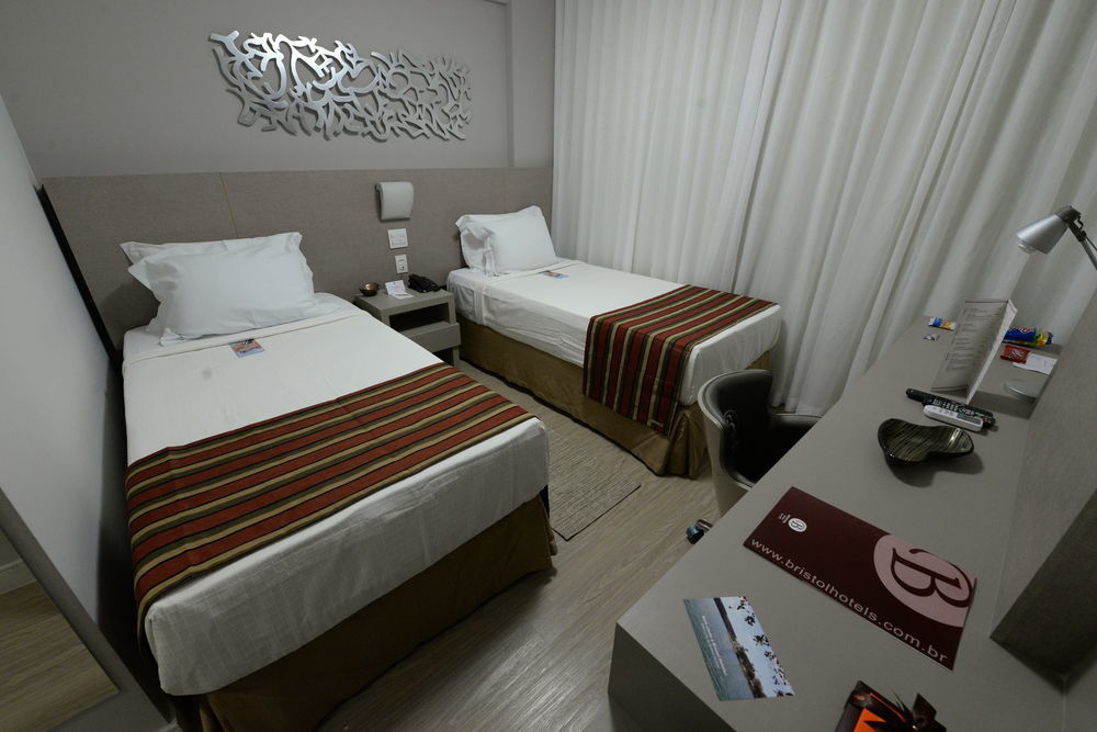 Hotel Beaga Convention Expominas By Mhb Belo Horizonte Esterno foto