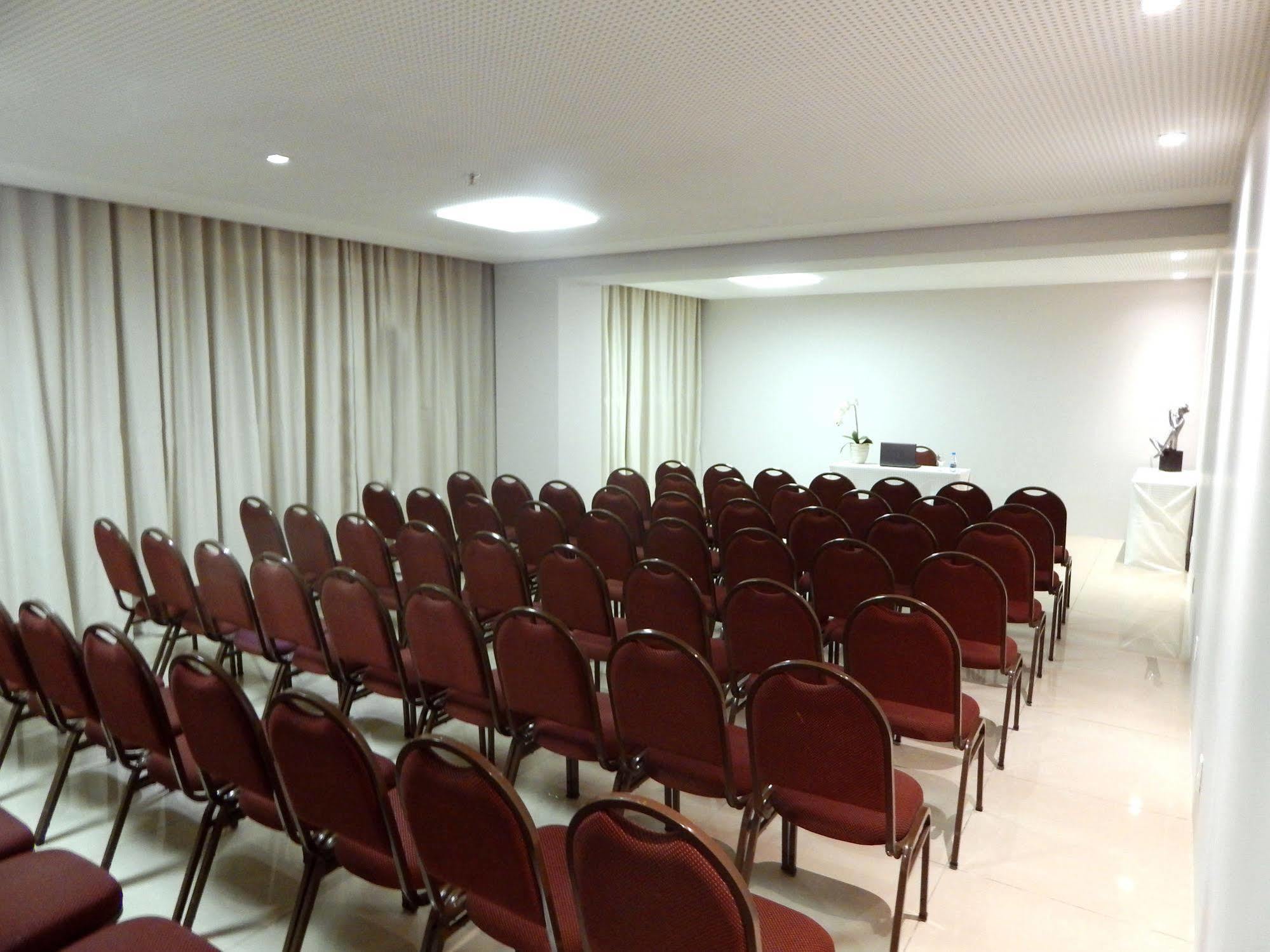 Hotel Beaga Convention Expominas By Mhb Belo Horizonte Esterno foto